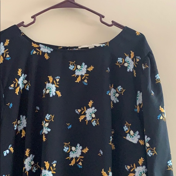 LOFT Tops - LOFT blouse